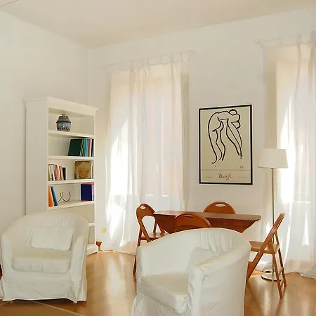 Apartment Rome 34 *
