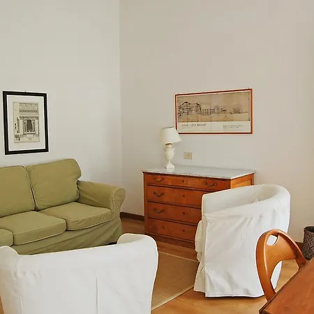 Apartment Rome 34 شقة روما